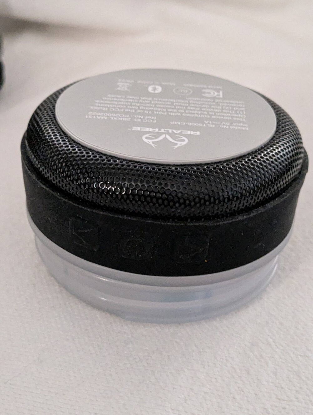 NEW Realtree 2-in-1 Camo Stainless Travel Tumbler and Bluetooth speaker - Picture 4 of 5